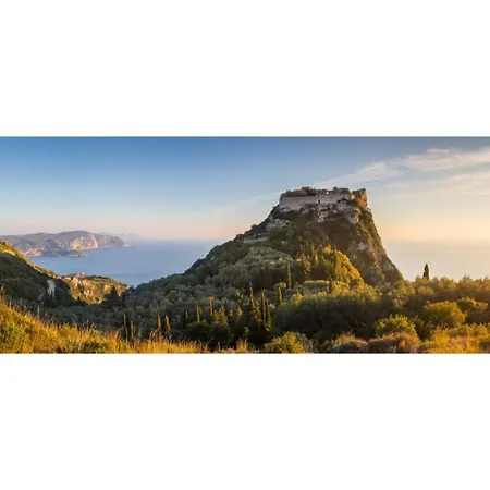 Foteini Apartman *