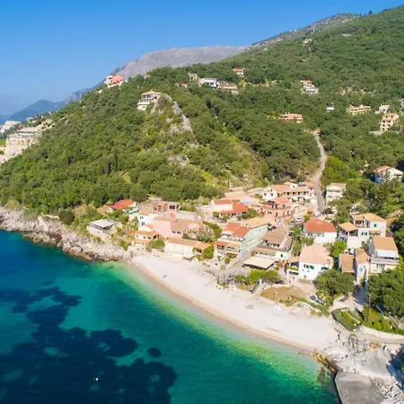 Foteini * Agios Stefanos (Thinali)